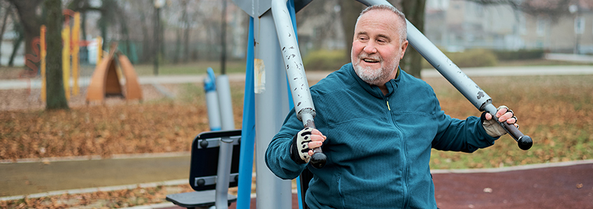 FUNIBER researcher studies the effects of a physical exercise program in older adults with overweight